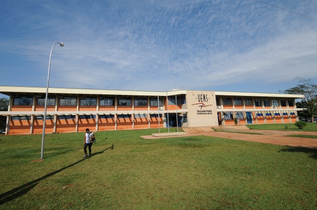 CASSILÂNDIA: UEMS abre processo seletivo para professor temporário de Literatura