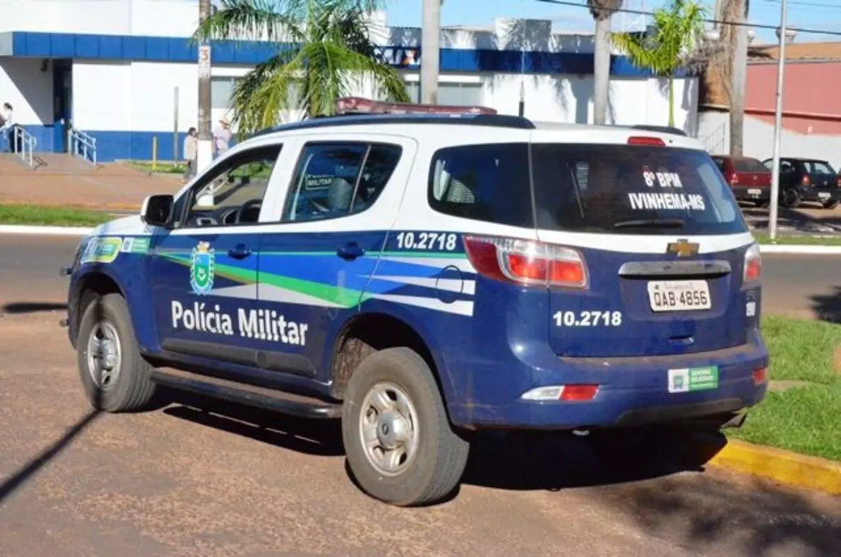 Homem é preso em flagrante por agredir ex-esposa grávida e a filha