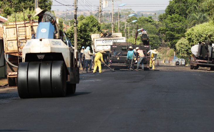 Em Cassilândia, Governo está presente na habitação e infraestrutura