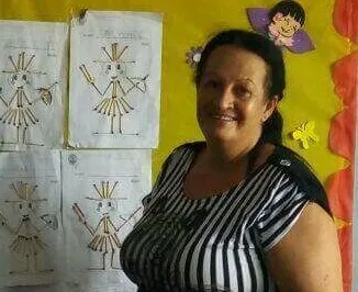 Cassilândia: Hoje é o aniversário da professora Luzia Aparecida