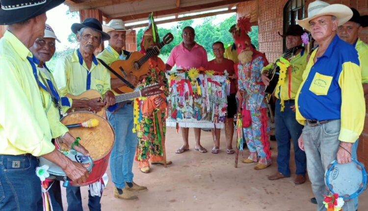 Acontece neste sábado a 15ª Festa de Folia de Reis no Assentamento Aroeira