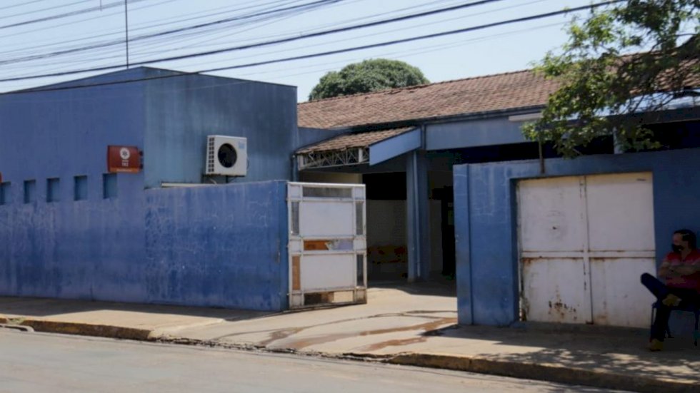 Mãe abandona adolescente com deficiência em posto de saúde