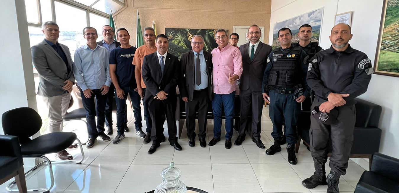 Em reunião com Prefeito, Diretor-Presidente da Agepen confirma mudança na segurança externa do presídio