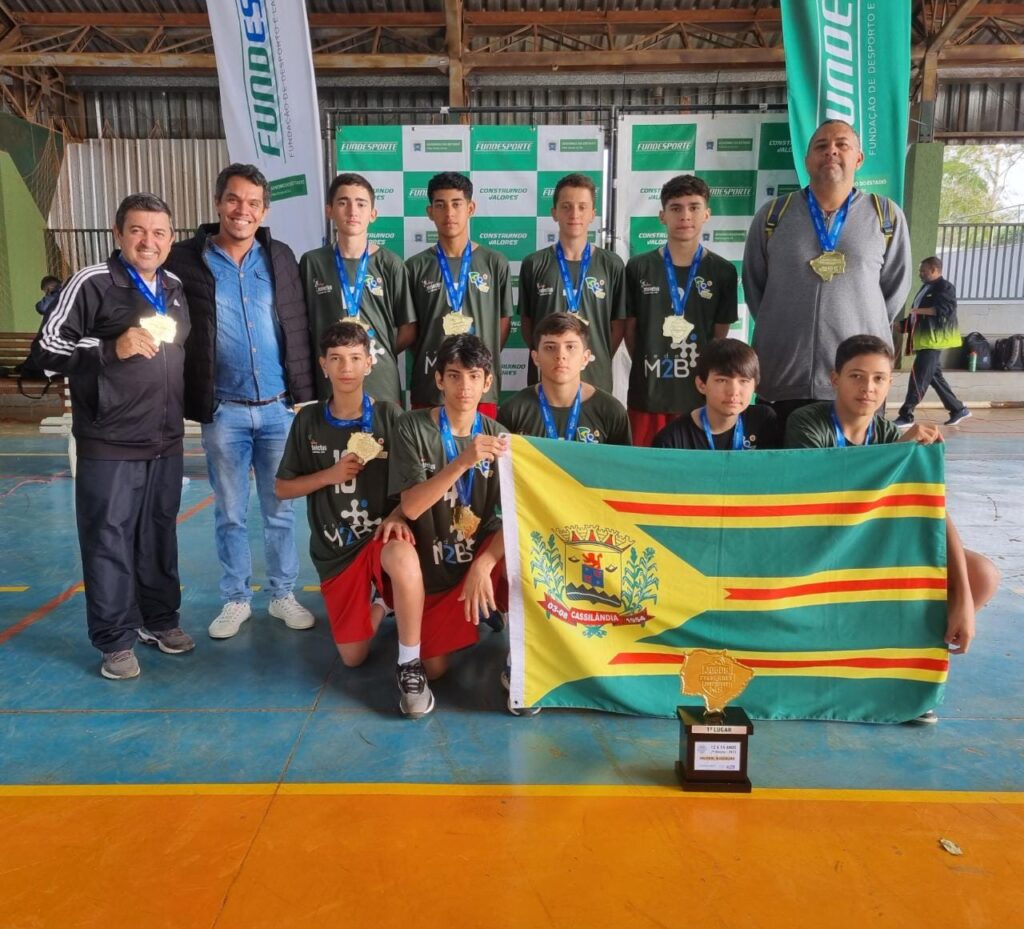 EQUIPE DE VOLEIBOL CASSILANDENSE É CAMPEÃ DOS JOGOS DA JUVENTUDE DE 12 A 14 ANOS EM DOURADOS