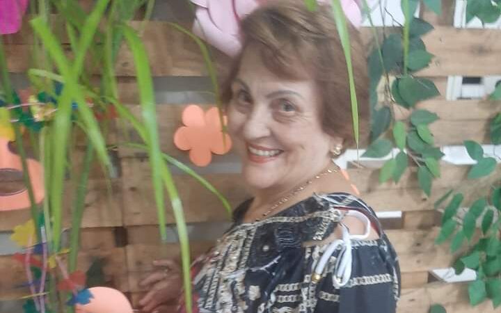 Olha quem está fazendo aniversário hoje…Yolanda de Freitas Menezes