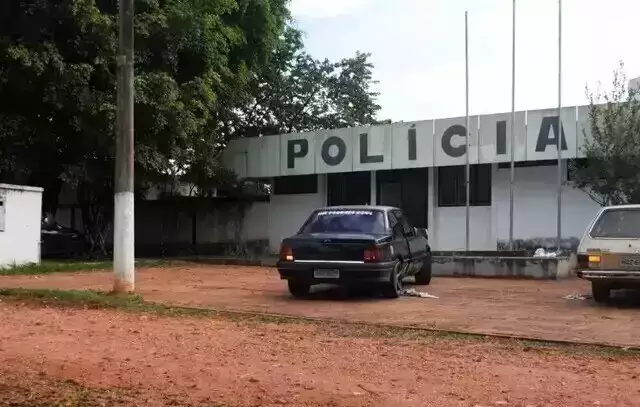 Cassilândia: idosa de 72 anos é denunciada por dar choques e jogar bombinhas em cachorros