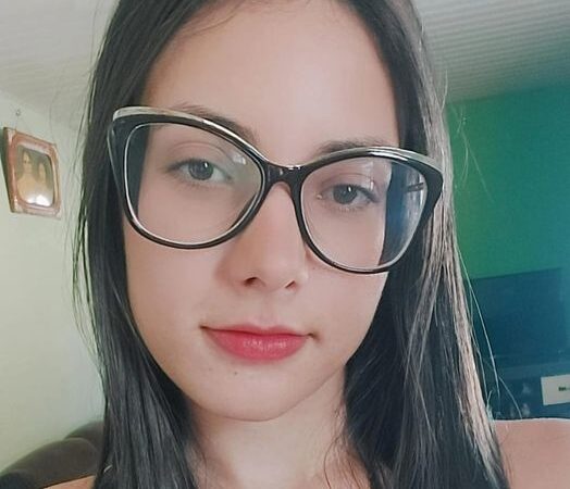 Geente, olha quem está fazendo aniversário hoje: Eduarda Costa Ferreira 