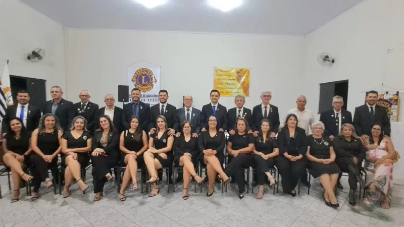 Toma posse a nova diretoria do Lions Clube de Cassilândia