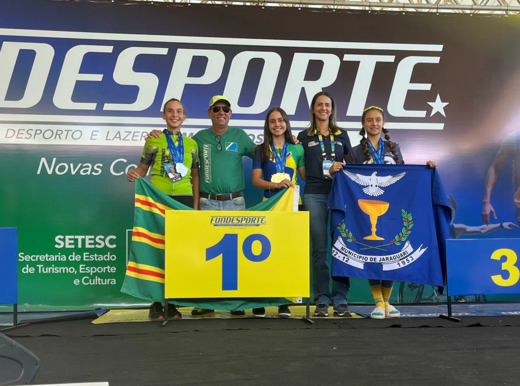 Atleta de 14 anos de Cassilândia é campeã em ciclismo no Jogos Escolares