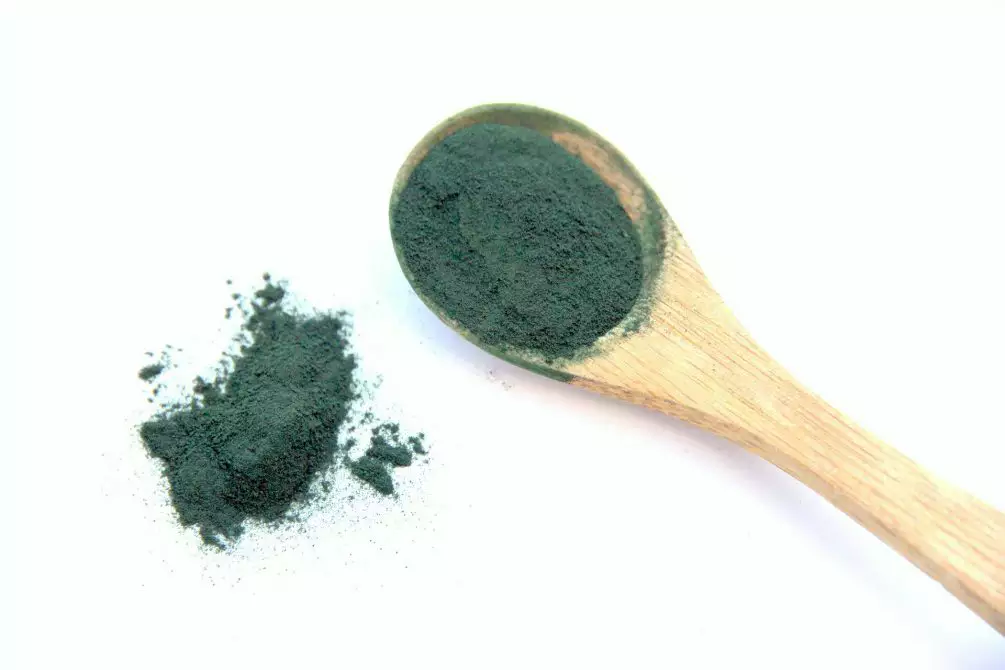 Spirulina: benefícios surpreendentes dessa microalga e seu valor nutricional