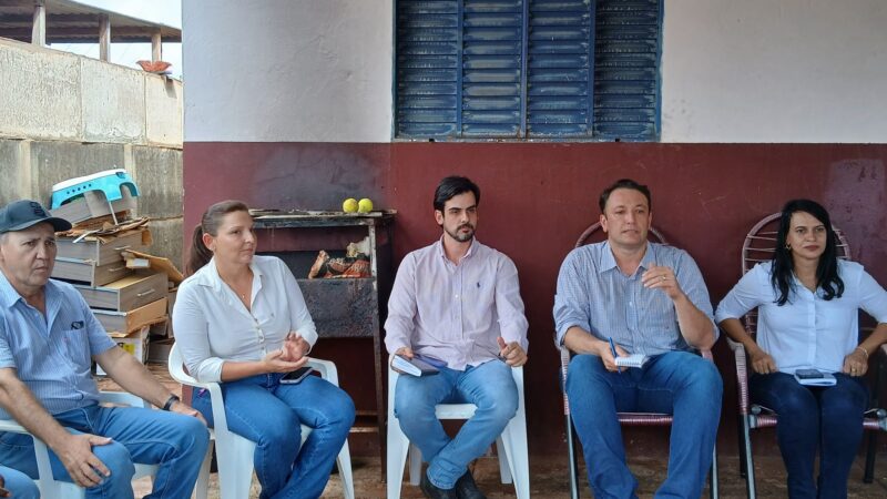 A PRIMEIRA REUNIÃO NO BAIRRO BALMANT e suas adjacências para ouvir as reivindicações e sugestões da comunidade, com os Vereadores Claudete Dosso, Zé Lourenço, Petter Saimon e Juninho Morais