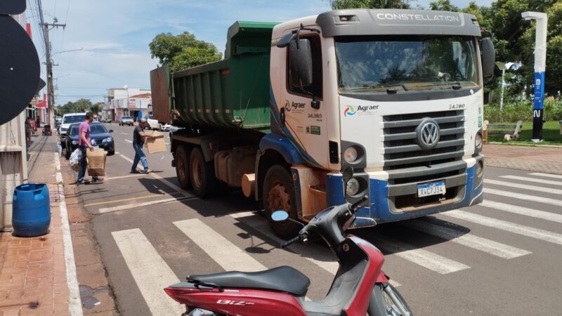 Prefeitura de Cassilândia recolhe entulhos e lixo no centro da cidade