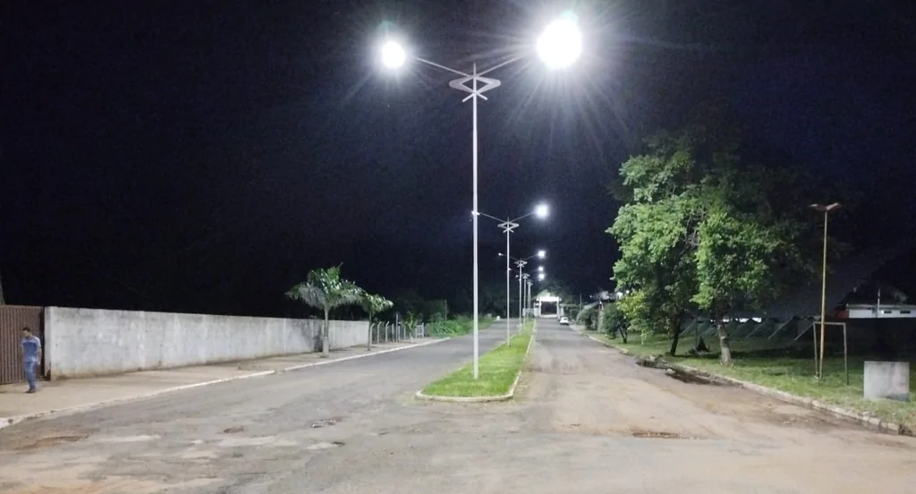 Prefeitura de Cassilândia restaura iluminação na avenida do Jardim Campo Grande