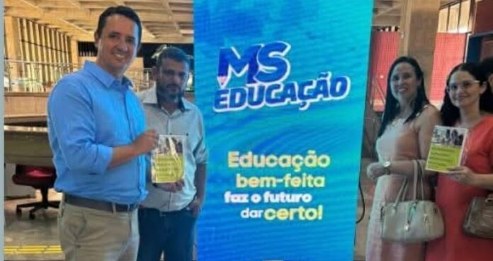 Programa MS Educação: prefeito Rodrigo Barbosa e Secretário de Educação, Saulo Sodré participam do lançamento