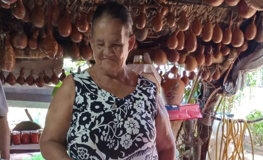 Genteee, olha quem está fazendo aniversário hoje: Maria Divina Rodrigues