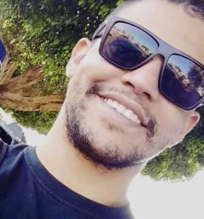 Genteee, Olha quem está fazendo aniversário hoje…. Parabéns, Rafael Cabral dos santos