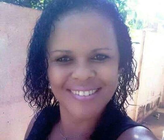 Genteee, Olha quem está fazendo aniversário hoje…. Parabéns,  Maria Aparecida Oliveira