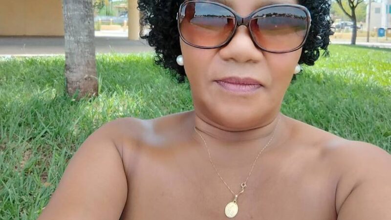 Genteee, Olha quem está fazendo aniversário hoje…. Parabéns, Olga Maria