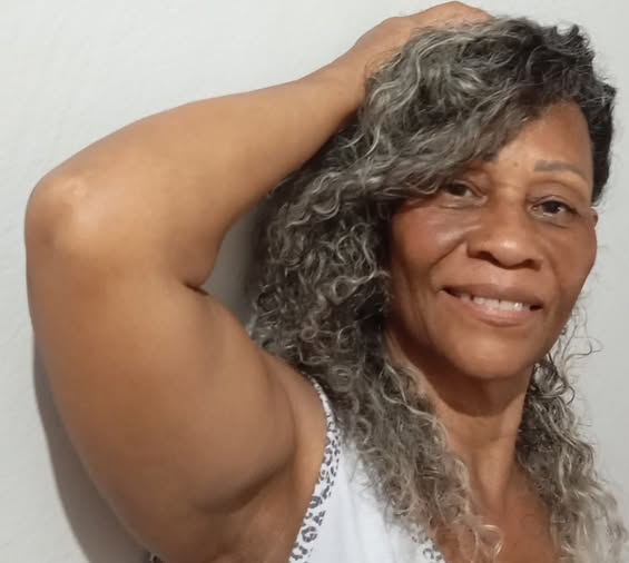 Genteee, Olha quem está fazendo aniversário hoje…. Parabéns, Lucineide Santana 