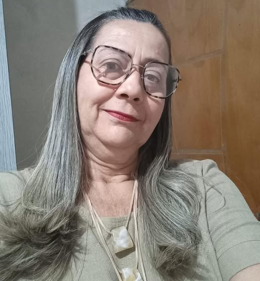 Genteee, Olha quem está fazendo aniversário hoje…. Parabéns, Marlene Barbosa