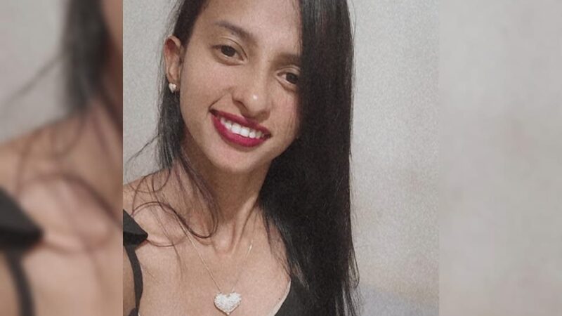 Genteee, Olha quem está fazendo aniversário hoje…. Parabéns, Raiane Vitória