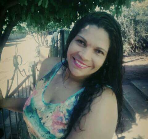 Genteee, Olha quem está fazendo aniversário hoje…. Parabéns, Rosemar Valeria 