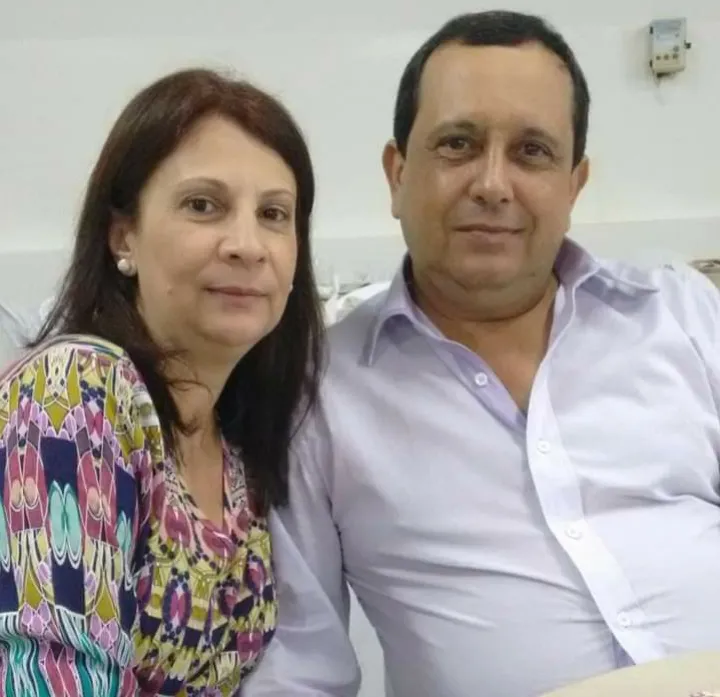 Genteee, Olha quem está fazendo aniversário hoje…. Parabéns, Silmara Almeida, da Sorveteria Quatro Estações