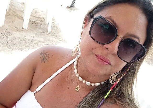 Genteee, Olha quem está fazendo aniversário hoje… Parabéns, Lilia Cristina