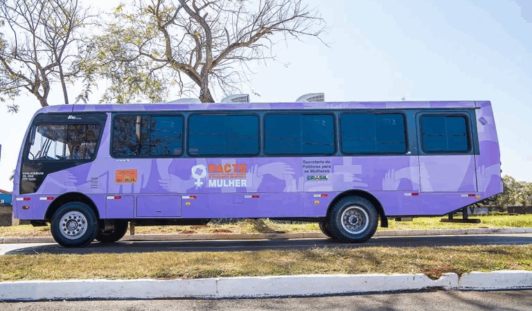 Ônibus Lilás chega a Cassilândia para combater a violência de gênero