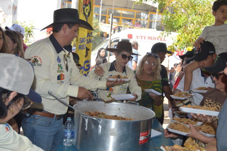 Cassilândia celebrou o 71º aniversário com cavalgada recorde e grande festa popular