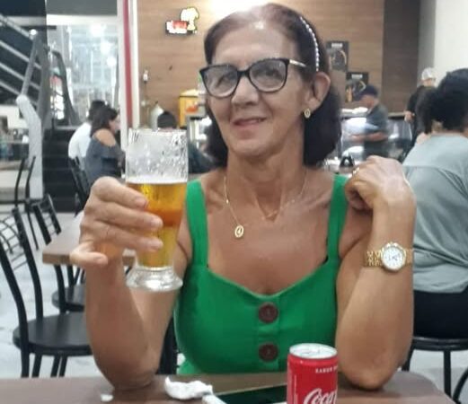 Olha quem está fazendo aniversário hoje…. Parabéns, Maria Aparecida Rodrigues