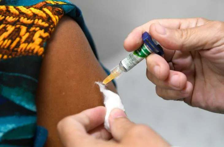 Mato Grosso do Sul lidera país em cobertura vacinal e recebe nota máxima em ranking nacional