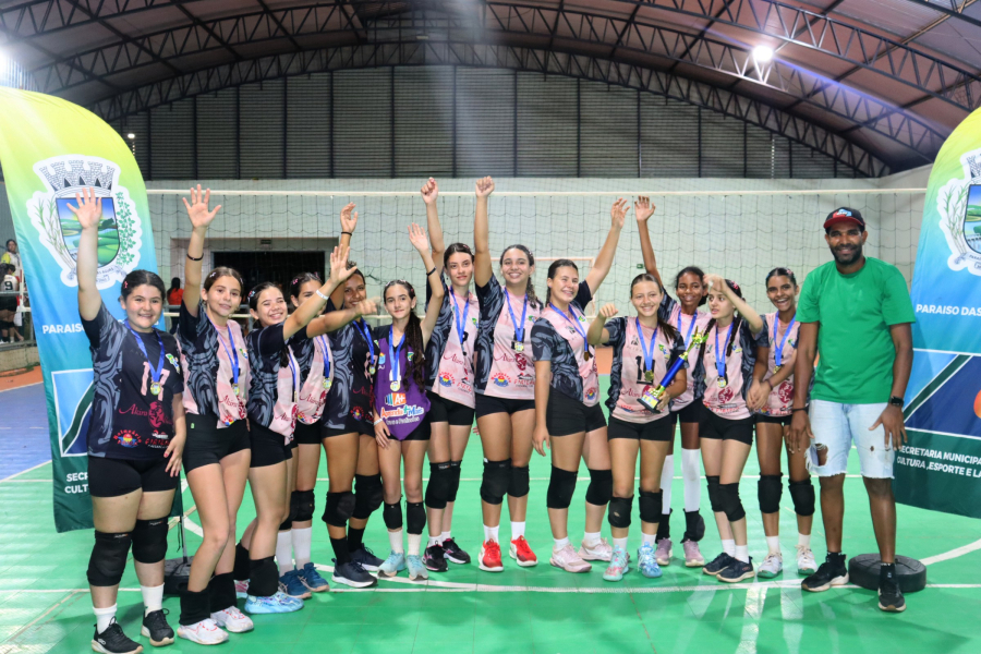 Cassilândia é campeã da 2ª Copa Intermunicipal de Vôlei Feminino Sub-14 em Paraíso das Águas