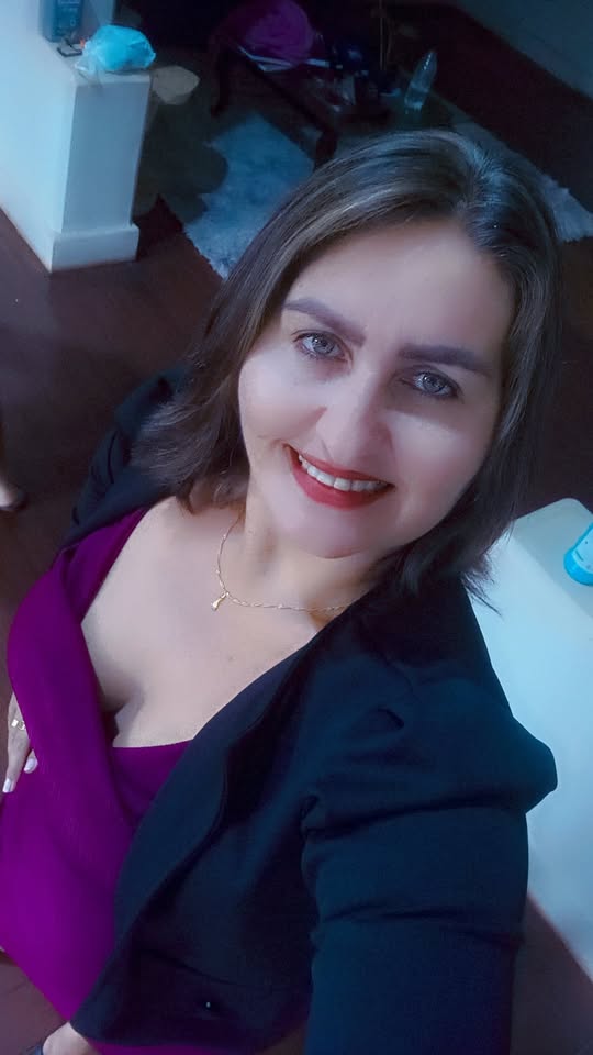 GENTE! Olha quem está fazendo aniversário hoje… Parabéns, Marlene Marques