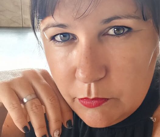 Olha quem está fazendo aniversário hoje…. Parabéns, Janaína Aparecida