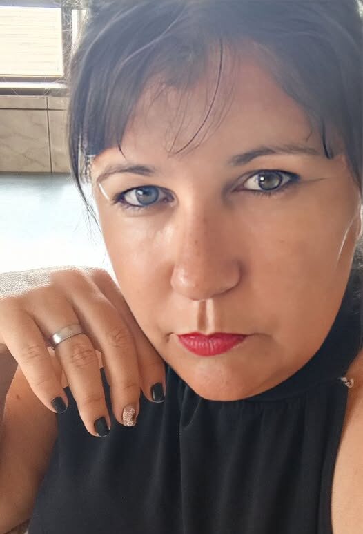 Olha quem está fazendo aniversário hoje…. Parabéns, Janaína Aparecida