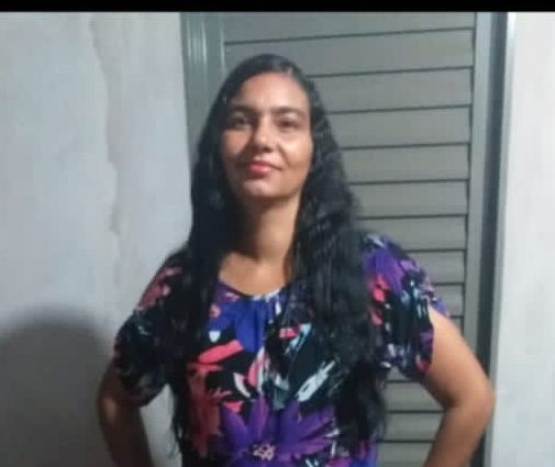 Olha quem está fazendo aniversário hoje…. Parabéns, Maria Aparecida