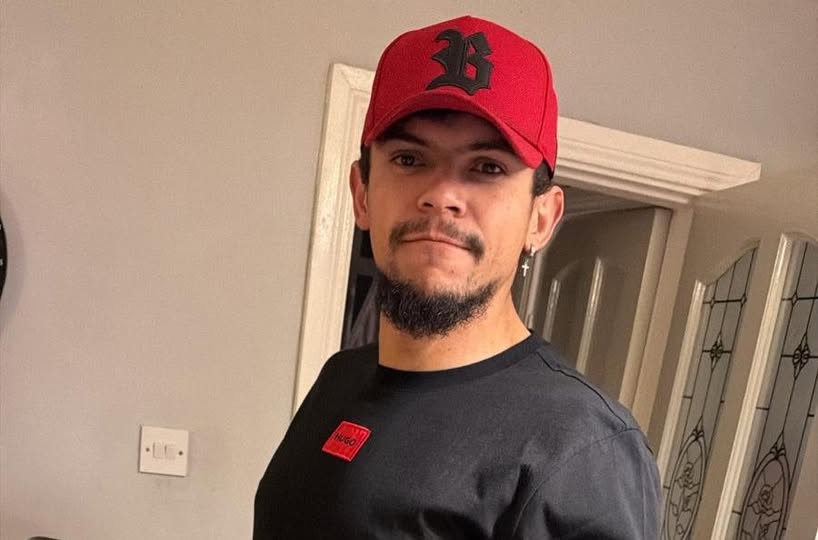 Olha quem está fazendo aniversário hoje…Parabéns, Jonatan Antônio de Oliveira