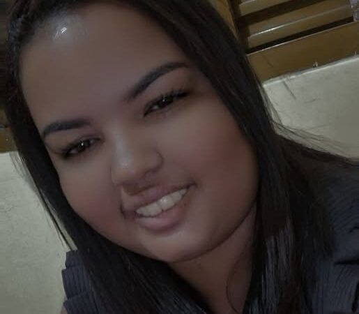 Olha quem está fazendo aniversário hoje…. Thaís Fabiana