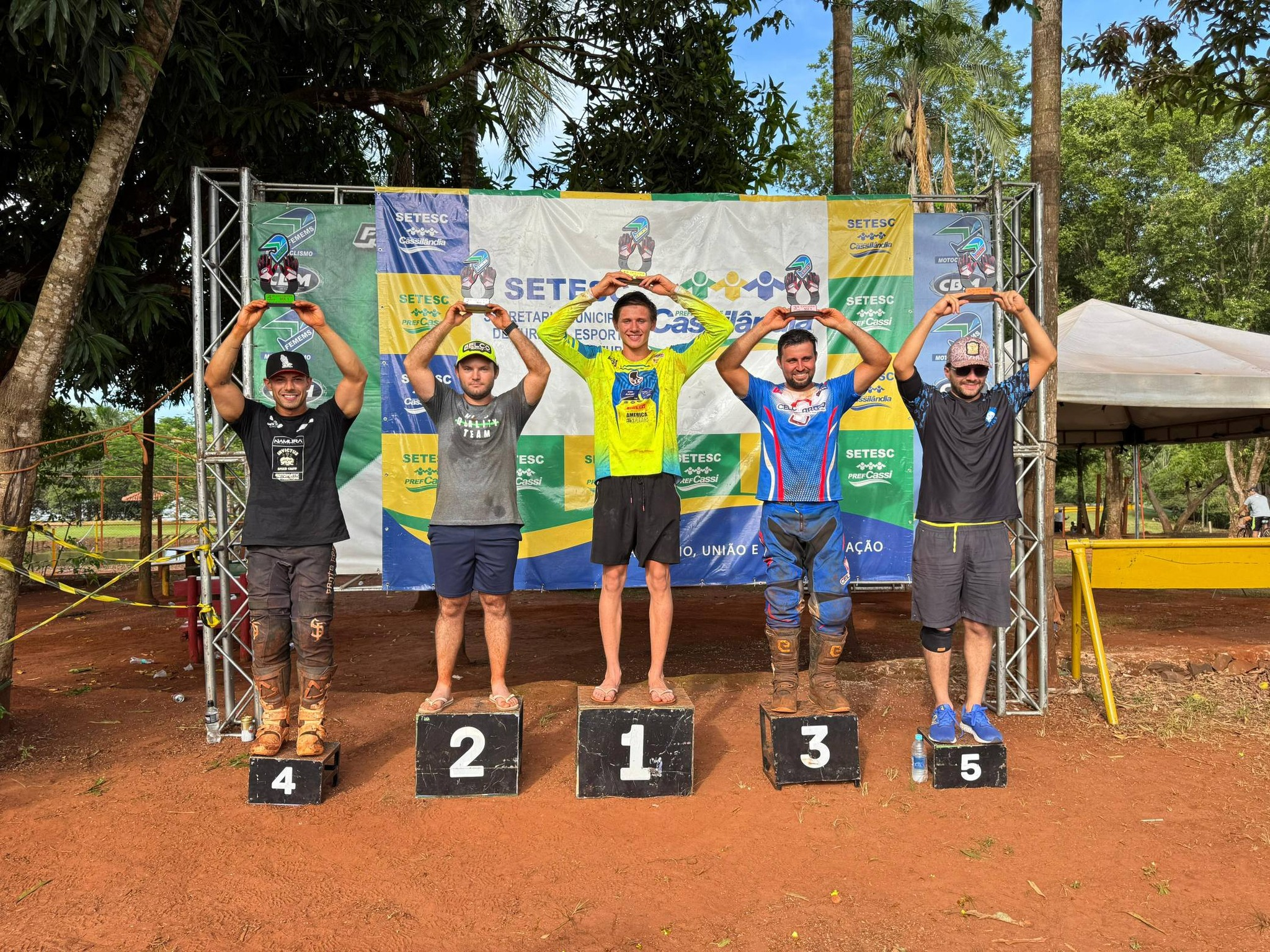 Final do Campeonato Estadual Sul-Mato-Grossense de Motocross 2025 movimentou Cassilândia