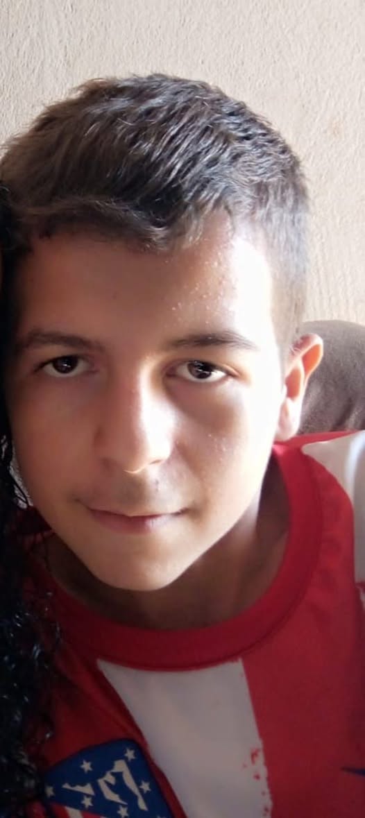 Geente, olha quem está fazendo aniversário hoje: Marcelo Henrique da Silva Gomes