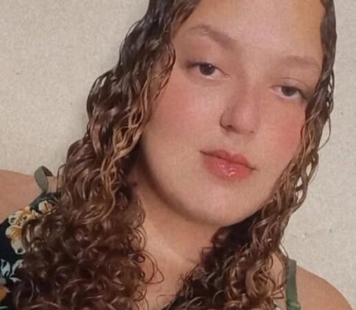 Geente, olha quem está fazendo aniversário hoje: Fabiana da Silva Gomes