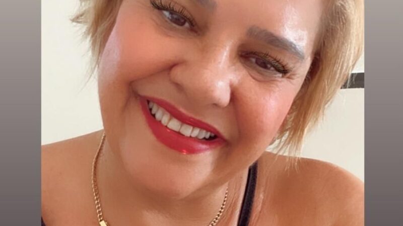 Olha quem está fazendo aniversário hoje…. Parabéns, Gilza Maria Menezes