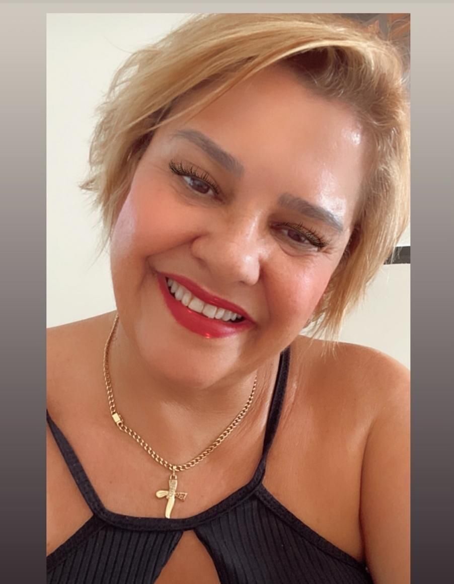 Olha quem está fazendo aniversário hoje…. Parabéns, Gilza Maria Menezes