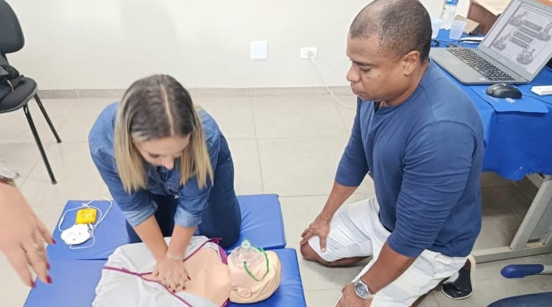 Formação em Primeiros Socorros reforça segurança e cuidado com alunos da rede municipal