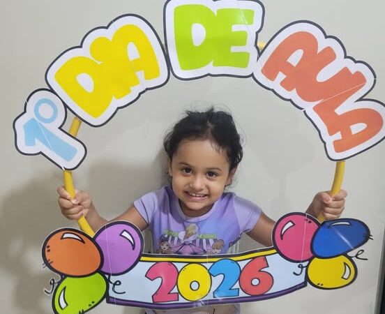 Genteee, Olha quem está fazendo aniversário hoje…. Parabéns, A pequena Ana Alves da Silva Freitas 