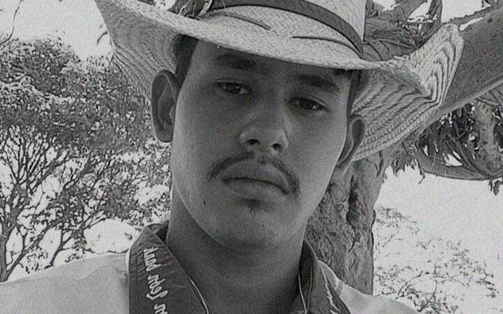 Genteee, olha quem está fazendo aniversário hoje: Paulo Takayuki Nisizaki Franco.