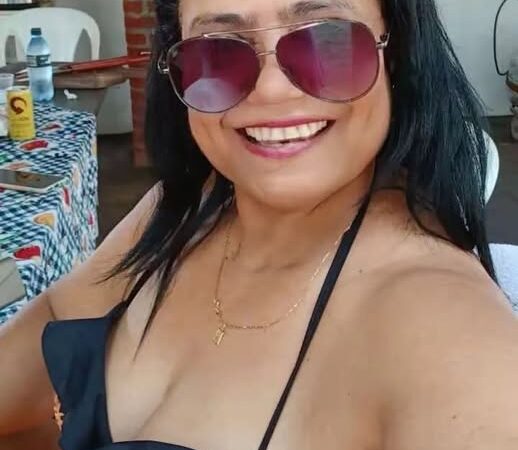 Genteee, Olha quem está fazendo aniversário hoje…. Parabéns, Marlene Rodrigues