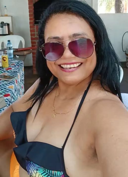 Genteee, Olha quem está fazendo aniversário hoje…. Parabéns, Marlene Rodrigues