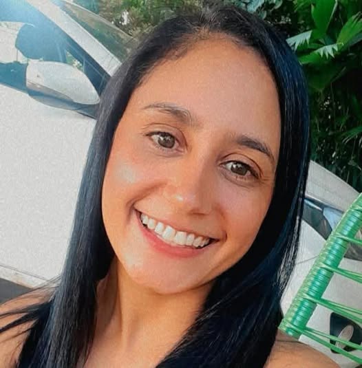 Genteee, Olha quem está fazendo aniversário hoje…. Parabéns, Joice Cristina Martins